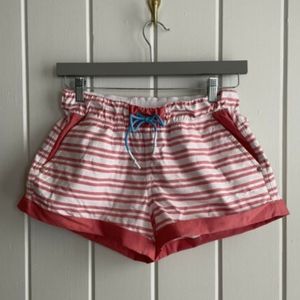 Lululemon Play All day shorts 4